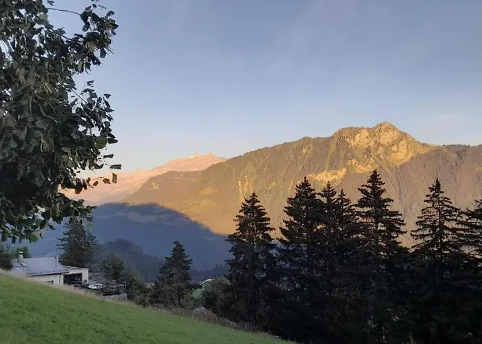 Appartement Chenille 2 Pieces Plein Pied Avec Jardin Et Vue Magnifique *